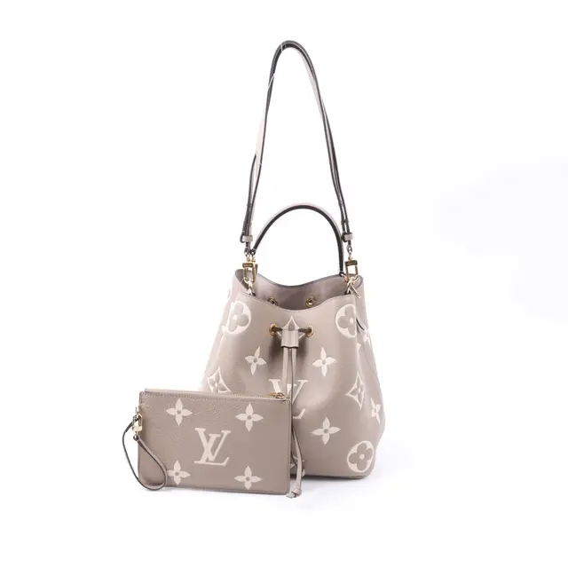 product shot — Louis Vuitton