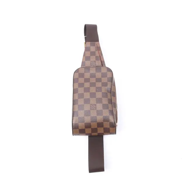 product shot — Louis Vuitton