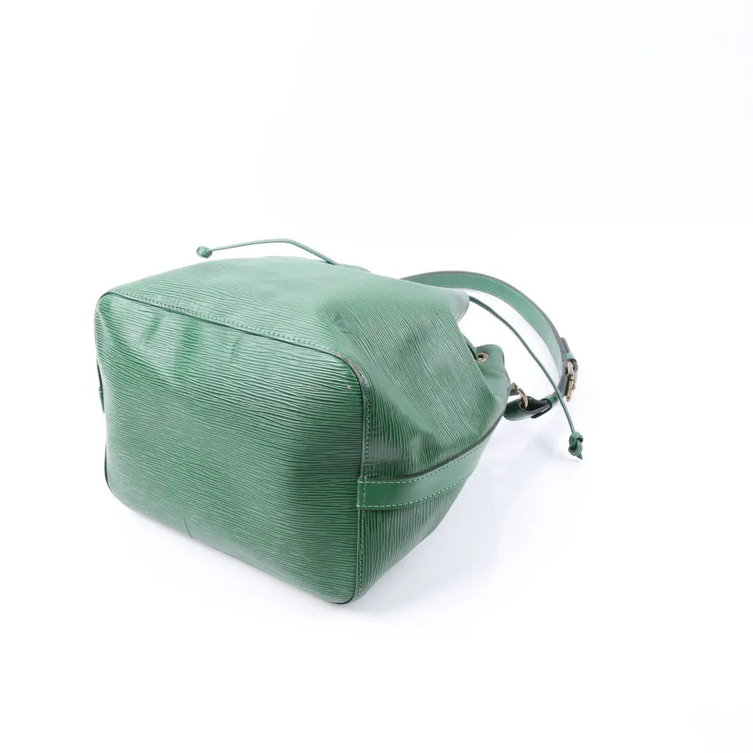 Louis Vuitton Petit Noe Green Epi Leather Shoulder Bag