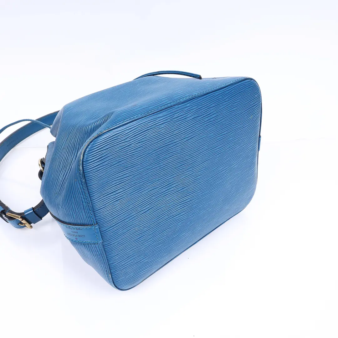 Louis Vuitton Petit Noe Blue Epi Leather Bucket Bag