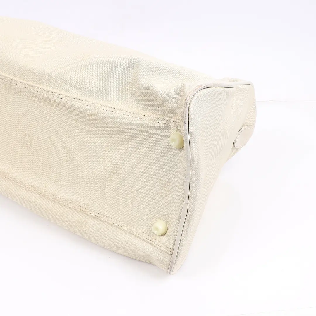 Burberrys Vintage Shadow Horse Cream Canvas Boston Bag