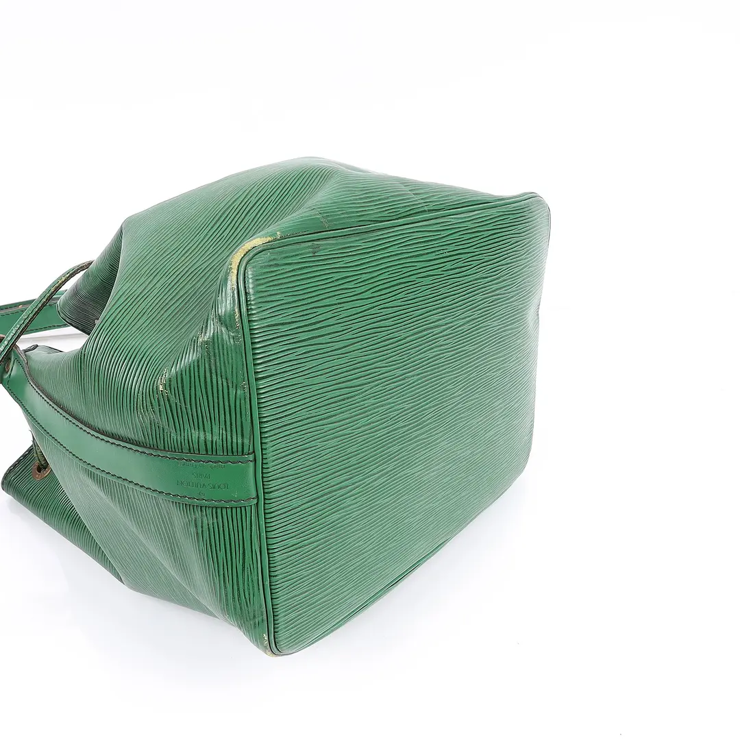 Louis Vuitton Noe Green Epi Leather Shoulder Bag