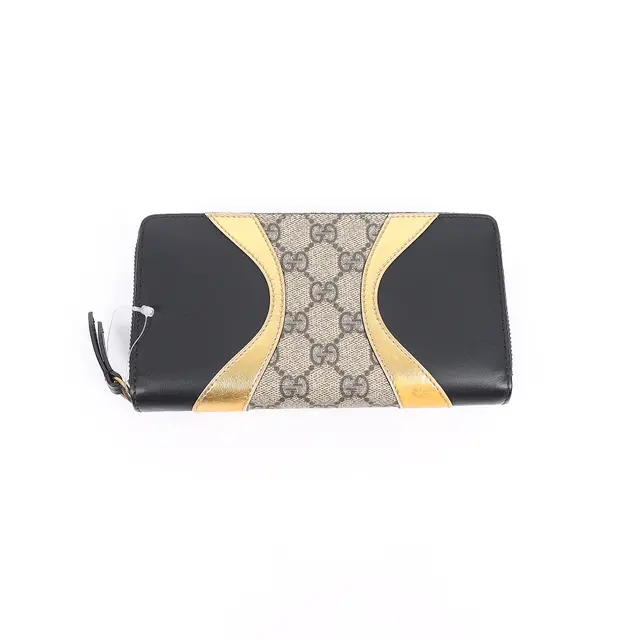 product shot — Gucci