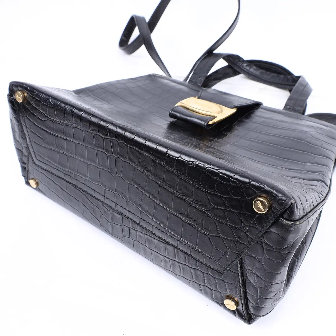 Salvatore Ferragamo Vara Black Croc-Embossed Shoulder Bag
