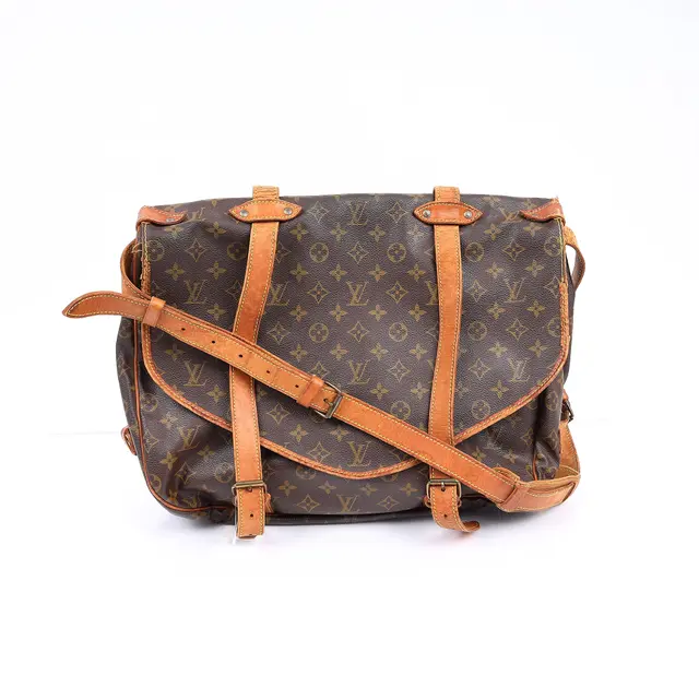 product shot — Louis Vuitton