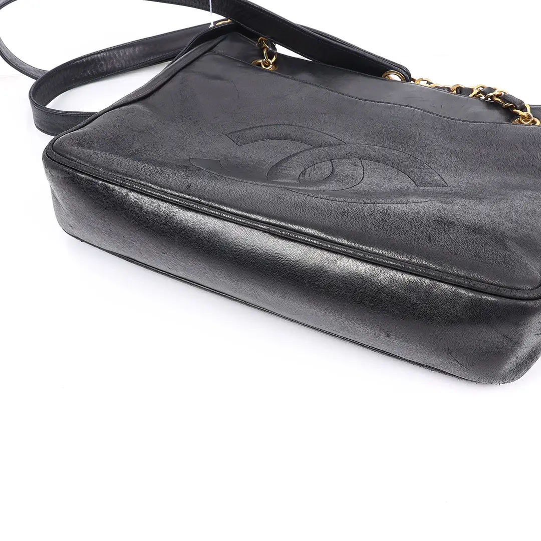 Chanel Vintage CC Black Lambskin Leather Shoulder Bag