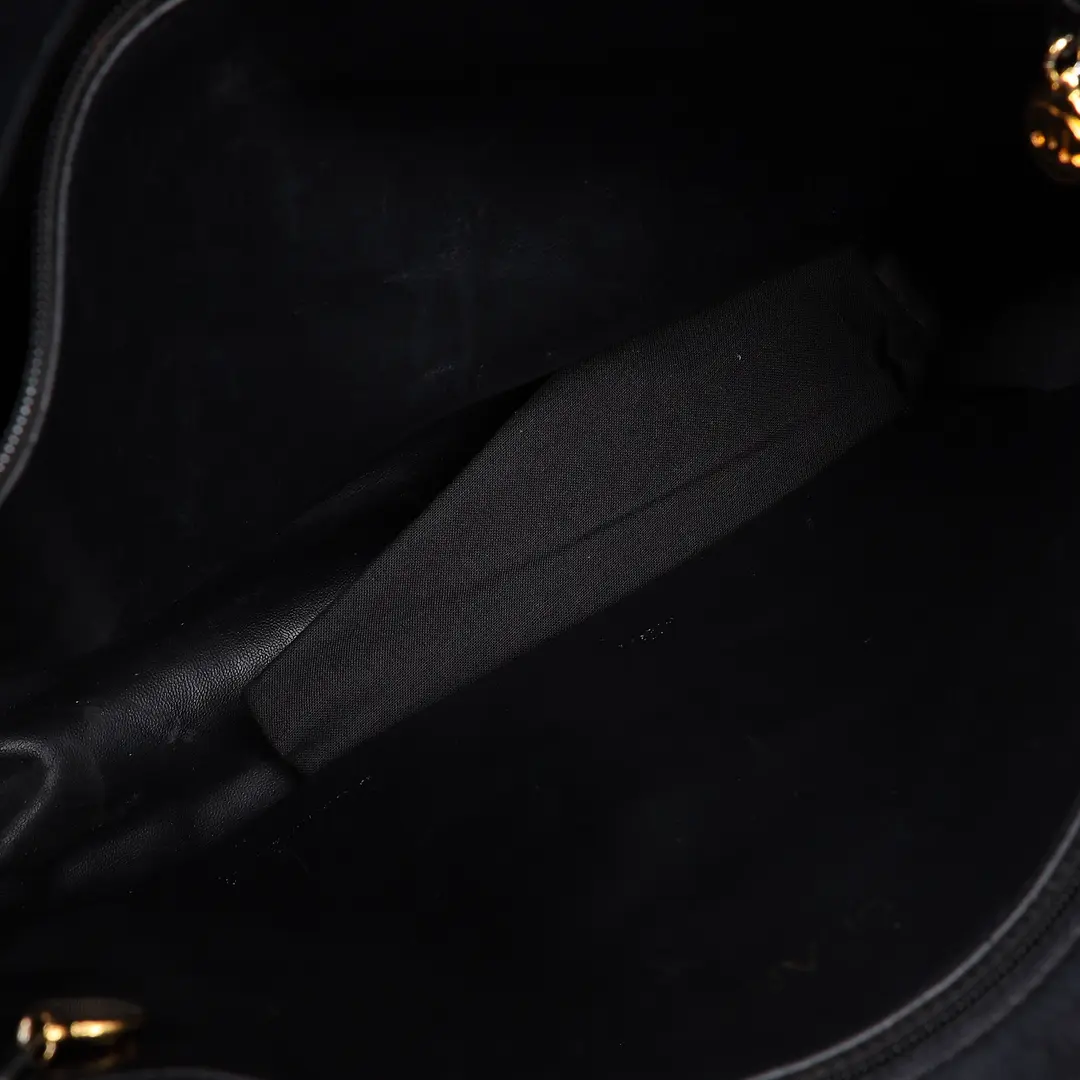 Chanel Vintage CC Black Lambskin Leather Shoulder Bag