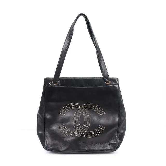 product shot — Chanel