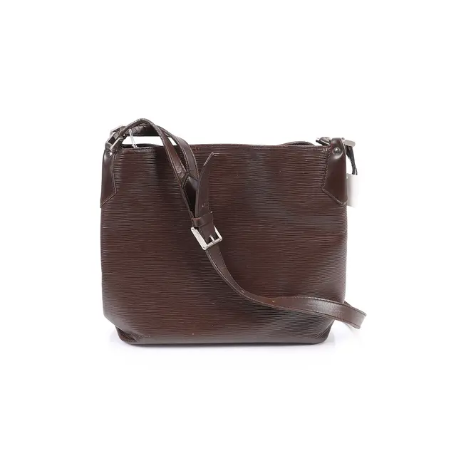 product shot — Louis Vuitton
