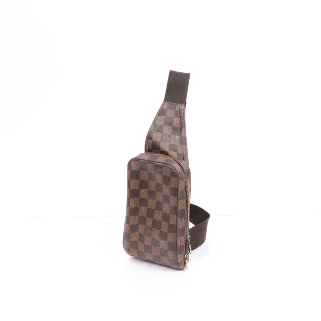product shot — Louis Vuitton