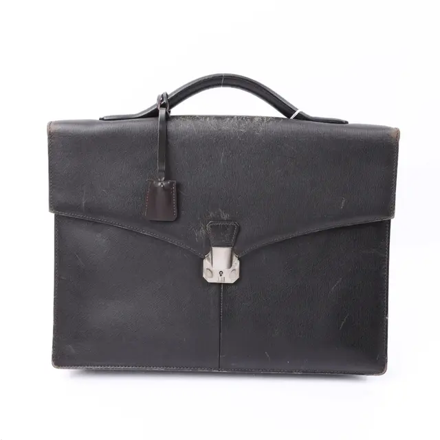 product shot — Dunhill