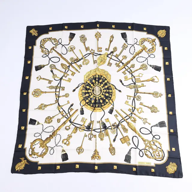 product shot — Hermes