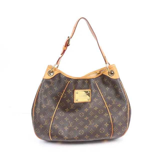 product shot — Louis Vuitton