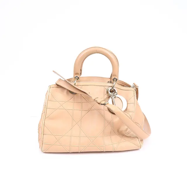 product shot — Dior