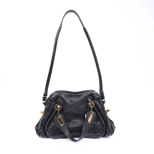 product shot — Chloe