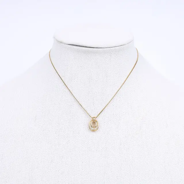 product shot — Christian Dior