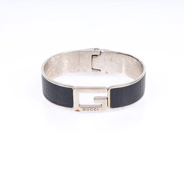 product shot — Gucci