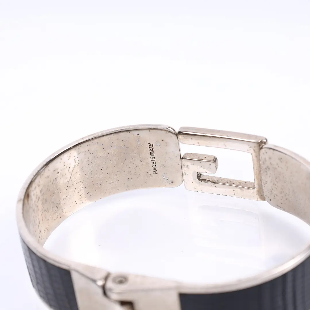 Gucci Vintage G Logo Black Leather Silver Bangle Bracelet