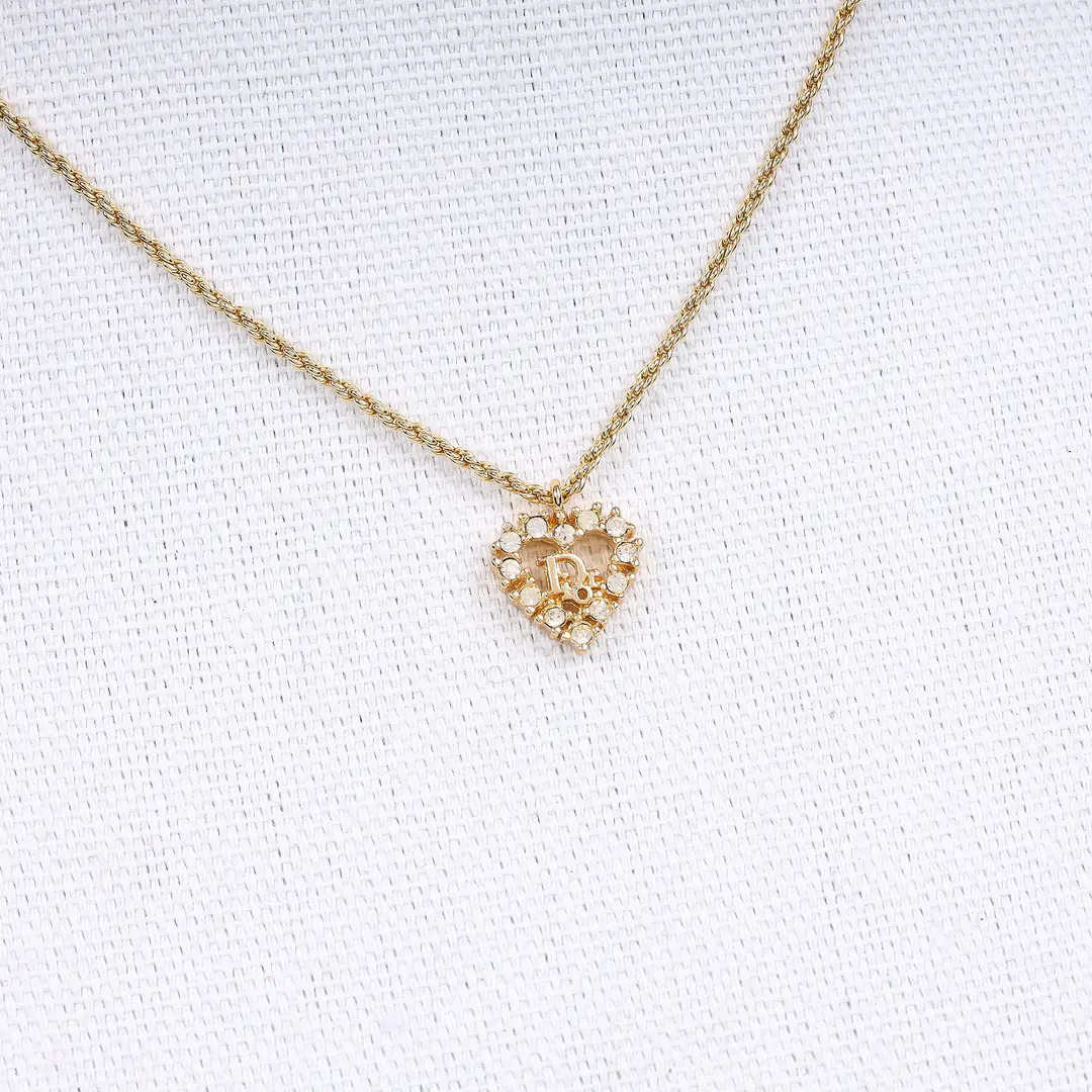 Dior Vintage Heart Logo Gold Gold Plated Metal Necklace