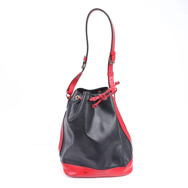 product shot — Louis Vuitton