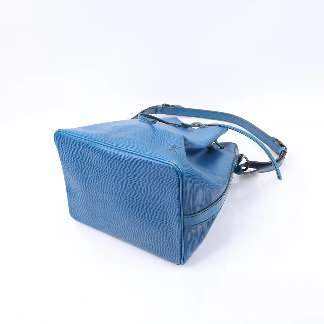 Louis Vuitton Noe Blue Epi Leather Shoulder Bag