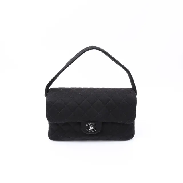product shot — Chanel