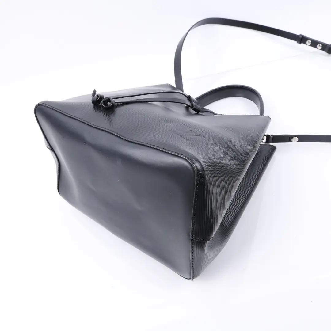 Louis Vuitton NeoNoe BB Black Epi Leather Shoulder Bag