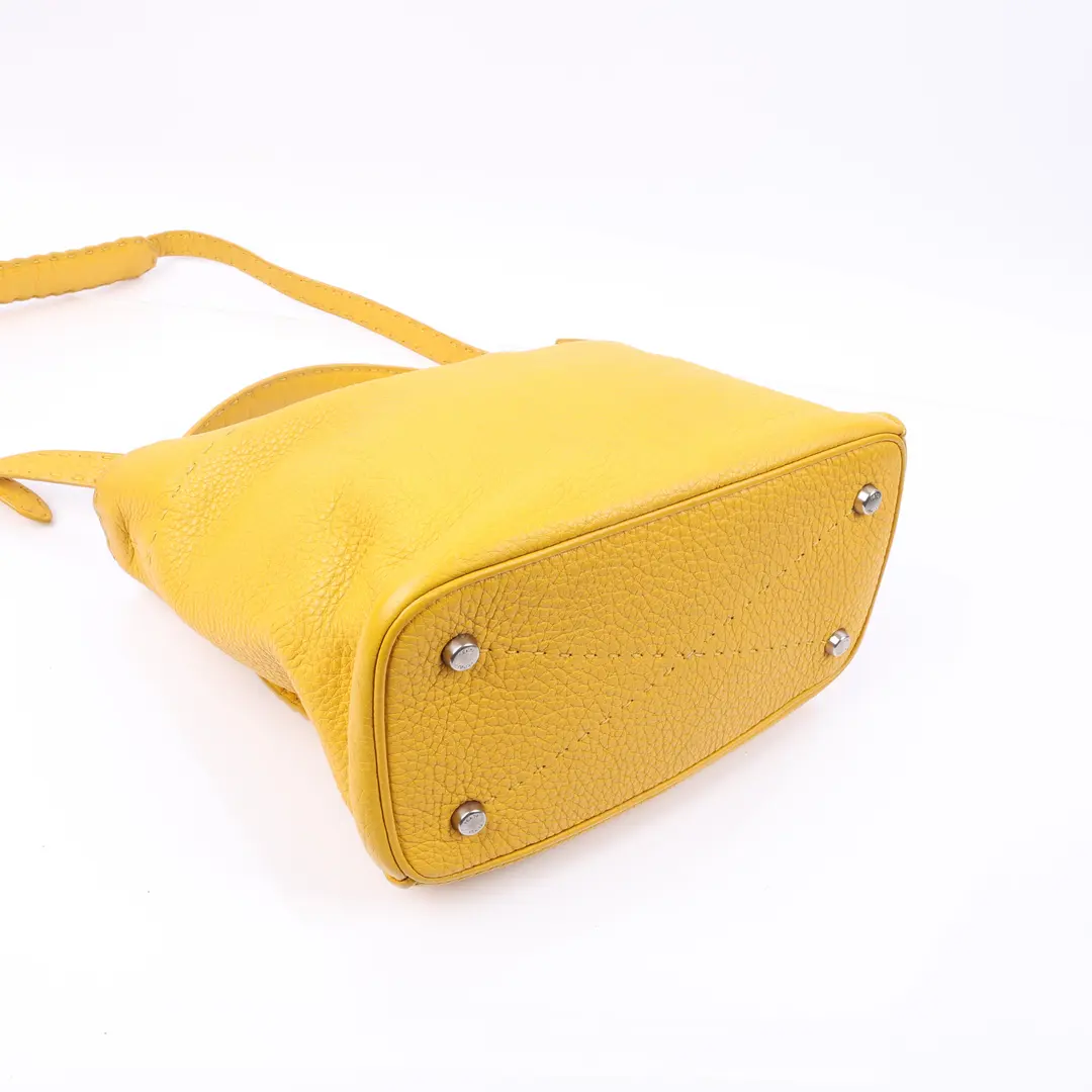 Fendi Selleria Villa Borghese Yellow Leather Shoulder Bag