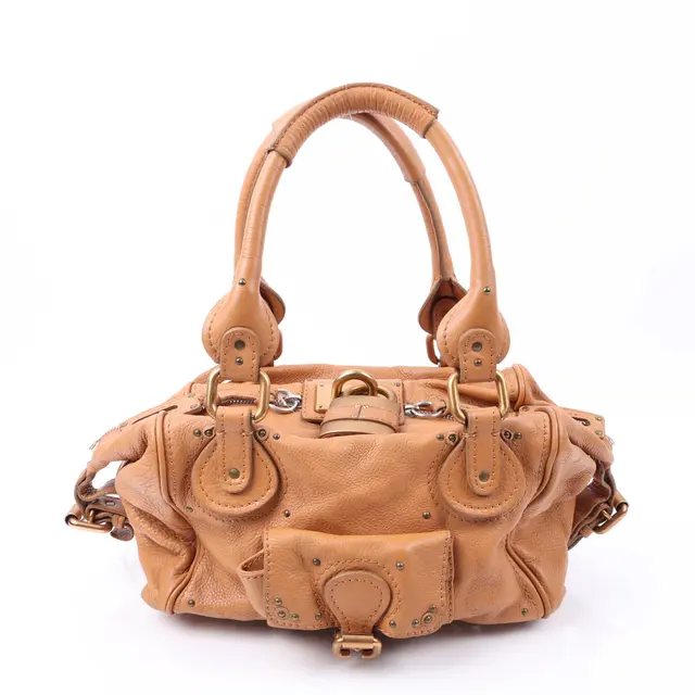 product shot — Chloe