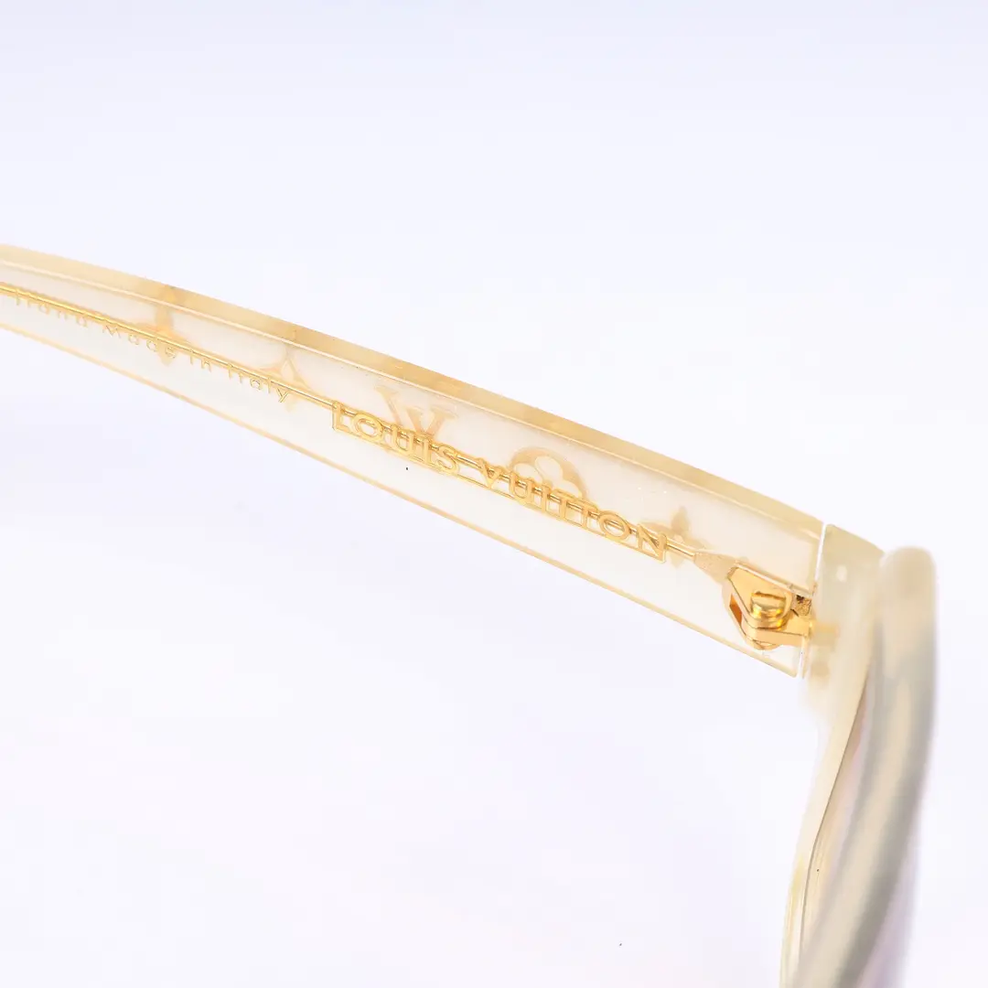 Louis Vuitton Obsession Carre Beige Acetate Sunglasses