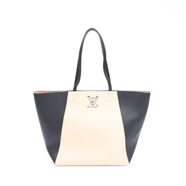 product shot — Louis Vuitton
