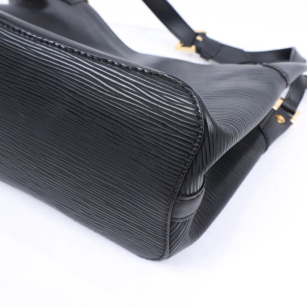 Louis Vuitton Mandara PM Black Epi Leather Shoulder Bag