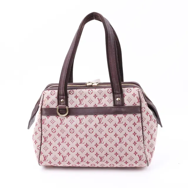 product shot — Louis Vuitton