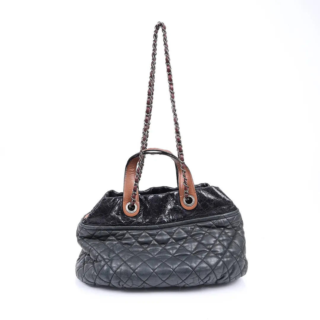 Chanel In the Business Black Leather Shoulder Bag