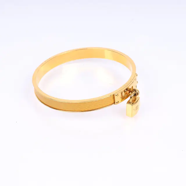 product shot — Hermes
