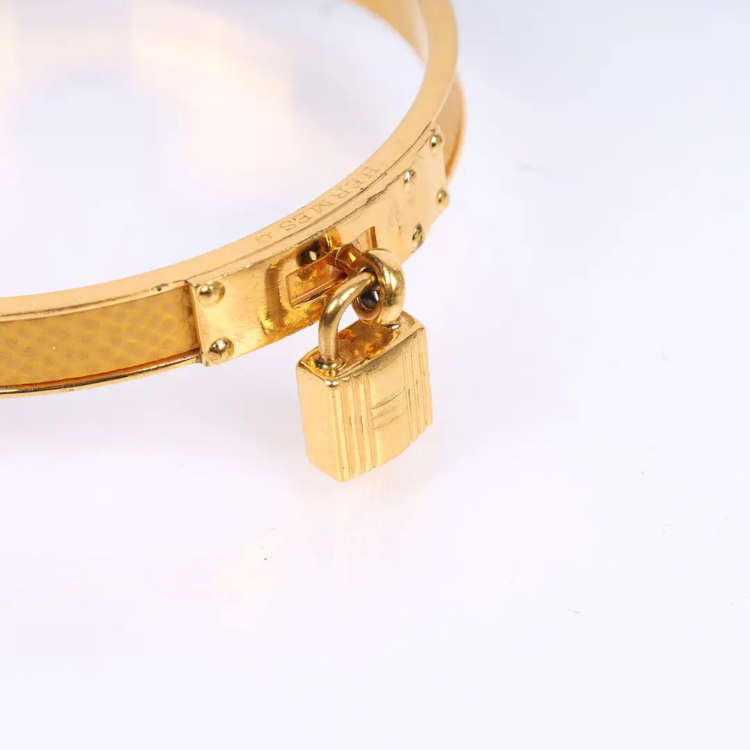 Hermes O Kelly Gold Leather Gold Plated Bracelet