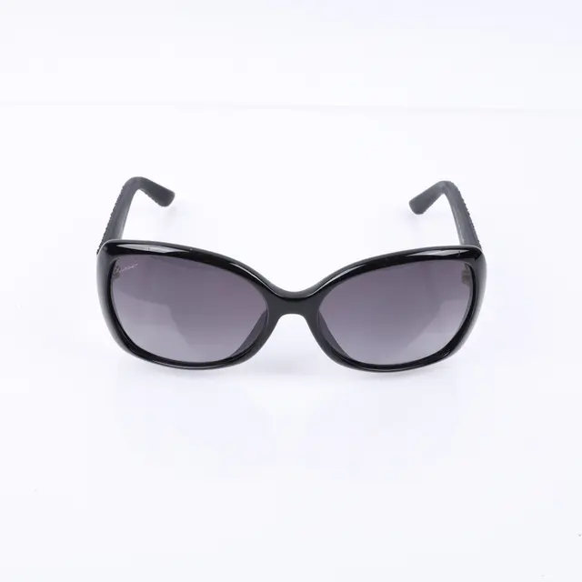 product shot — Gucci