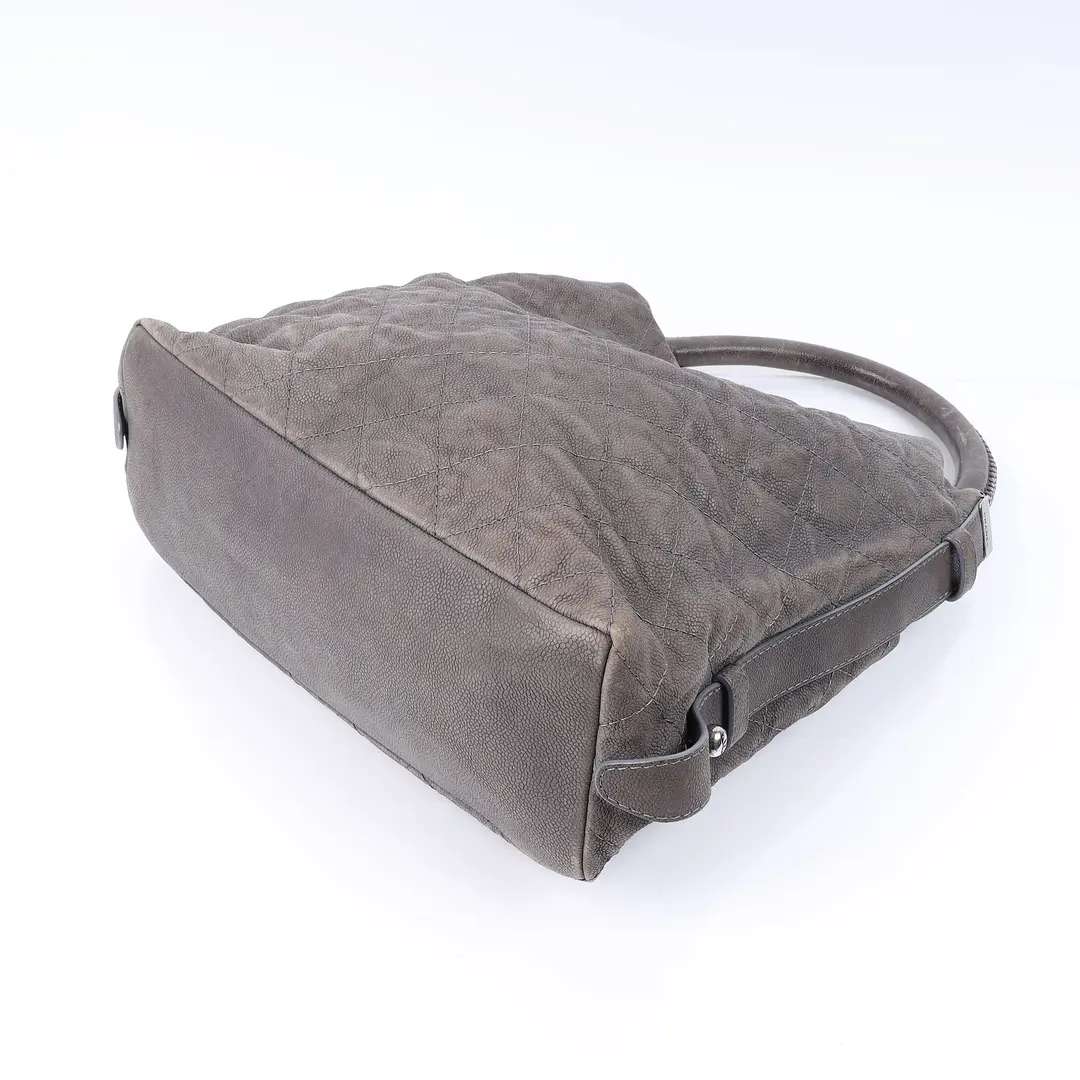 Chanel CC Hobo Gray Caviar Leather Shoulder Bag
