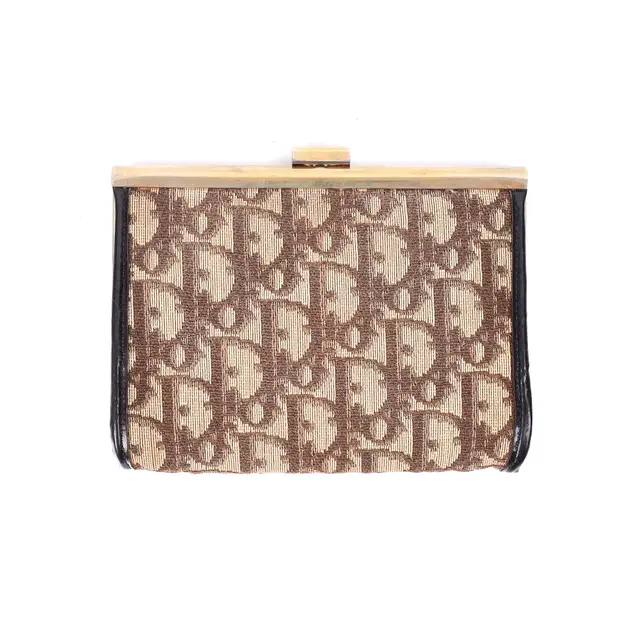 product shot — Christian Dior
