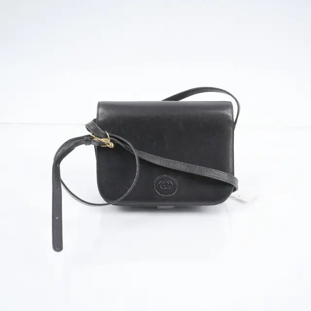 product shot — Gucci
