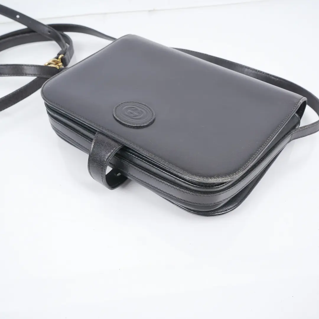 Gucci Vintage Interlocking G Black Leather Shoulder Bag
