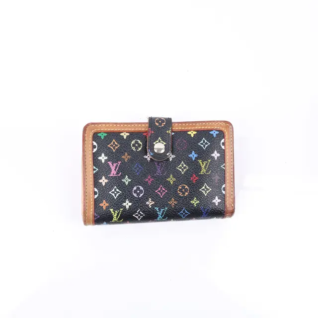 product shot — Louis Vuitton