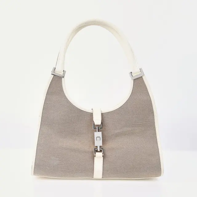 product shot — Gucci