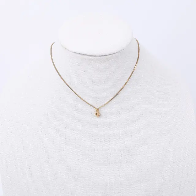 product shot — Dior
