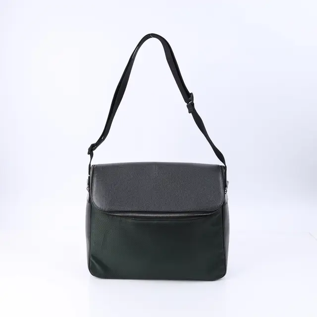 product shot — Louis Vuitton