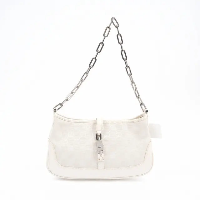 product shot — Gucci