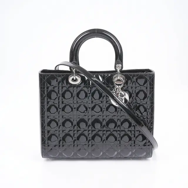 product shot — Dior