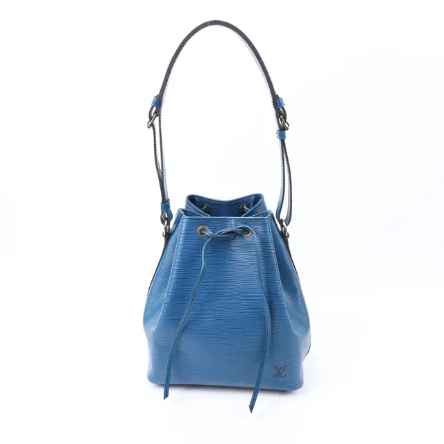 product shot — Louis Vuitton