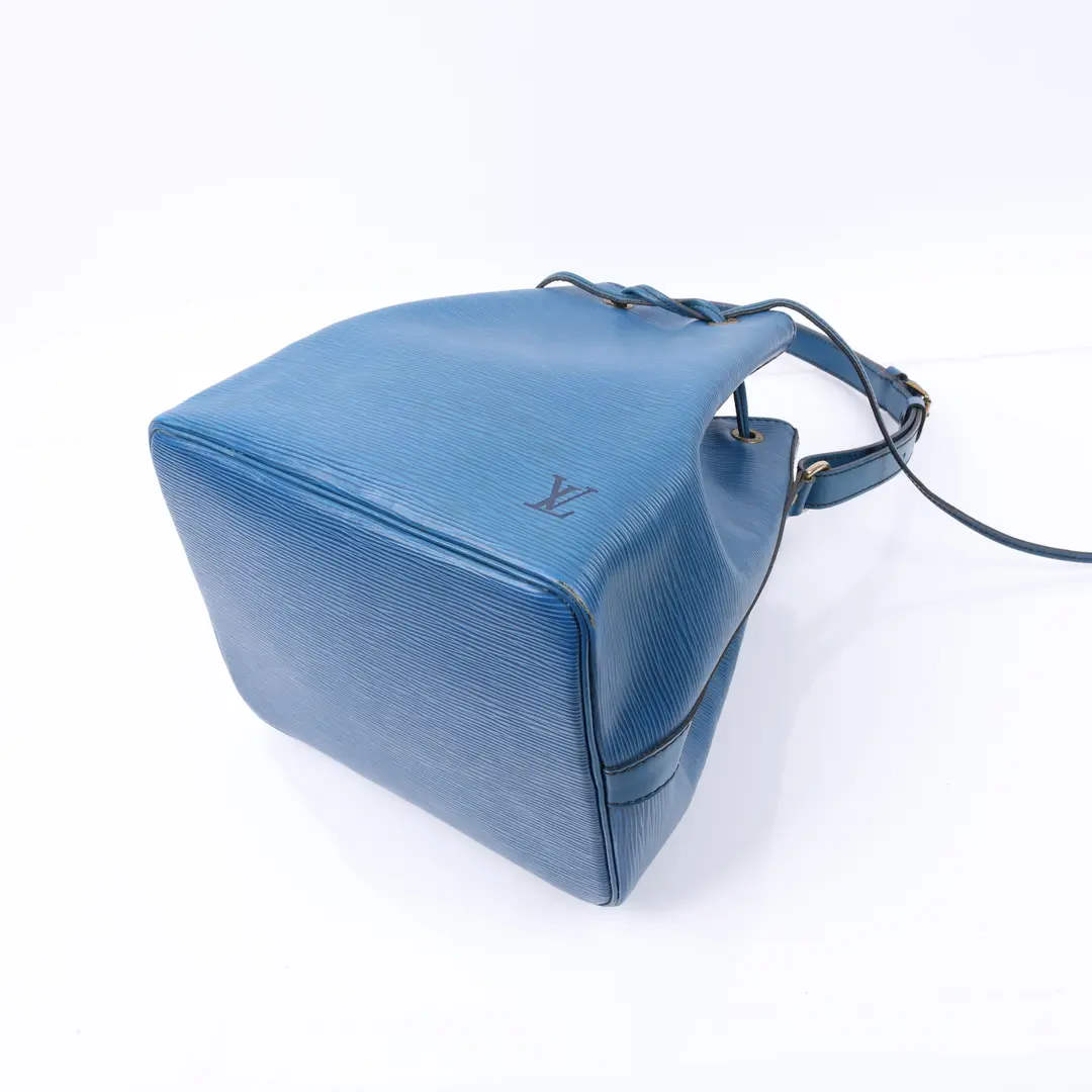 Louis Vuitton Noe BB Blue Epi Leather Shoulder Bag
