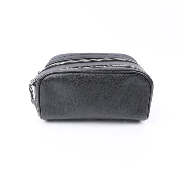 product shot — Louis Vuitton